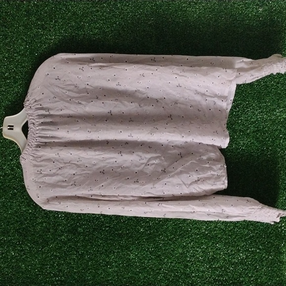 Revolve Bella Dahl Cream Fitted Long Sleeve Blouse - Picture 6 of 6